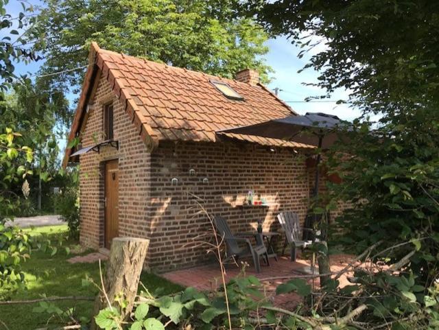 Camping Les Arbois Hotel Montjay  Exterior photo